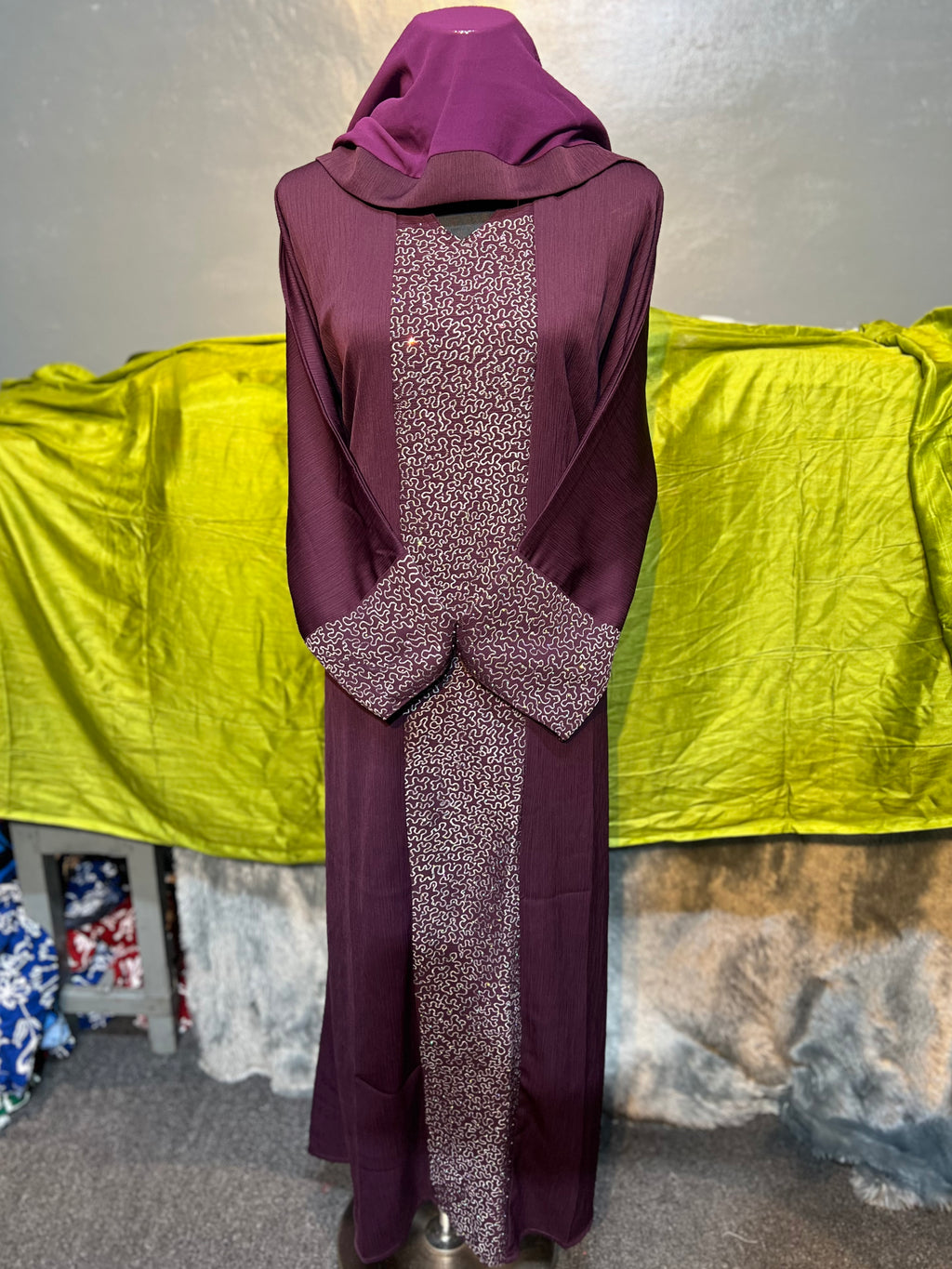 Premium Dubai Abaya with Embroidery, Stone Work & Zoom Material – Elegant Modest Wear